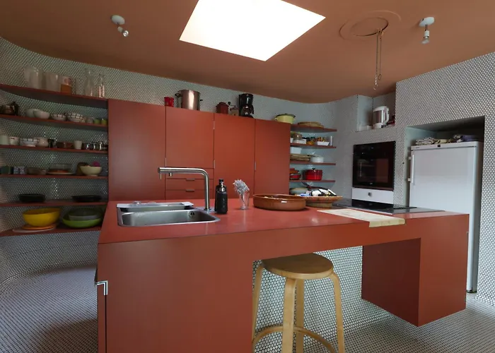 Sugulna * Saint-Pierre-dʼIrube