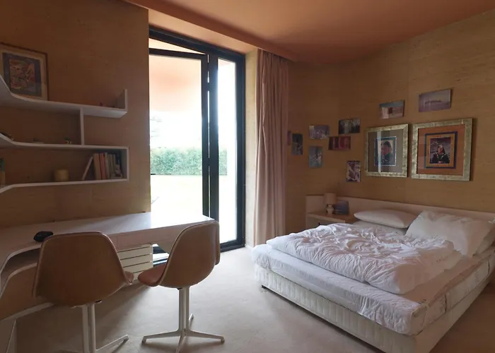 Sugulna * Saint-Pierre-dʼIrube